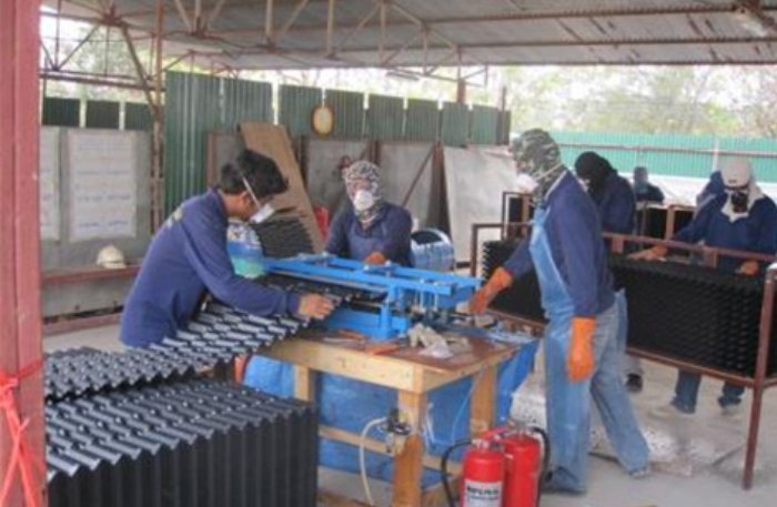 service and maintenance 6